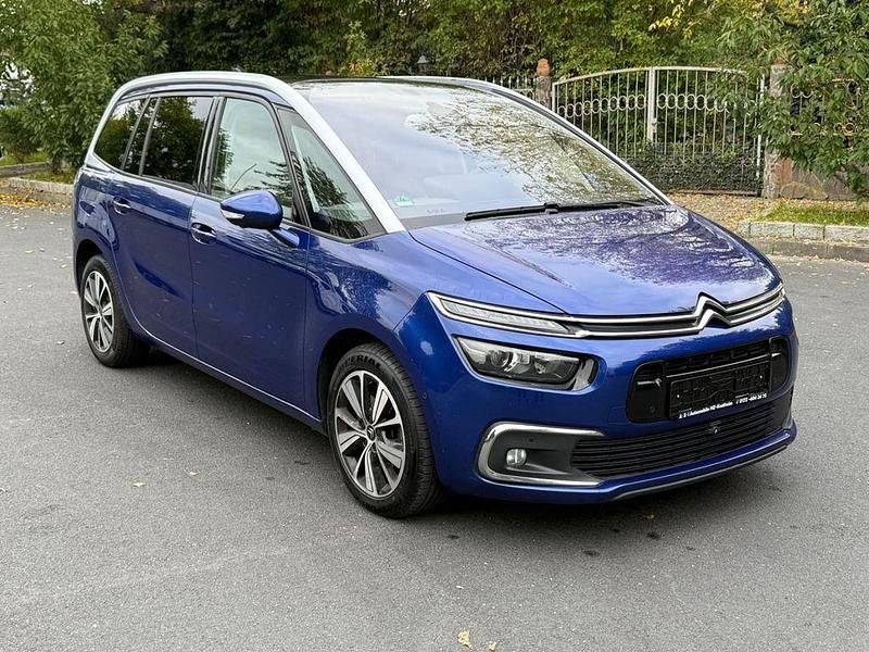 Blau Gebraucht 2018 Citroën Grand C4 Picasso Shine Van / Kleinbus | 10.990 € (Fairer Preis) - Bild 1/4