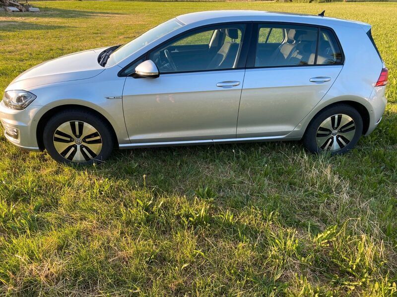 Gebraucht 2019 VW e-Golf El 136 PS (19.400 €) | AutoUncle