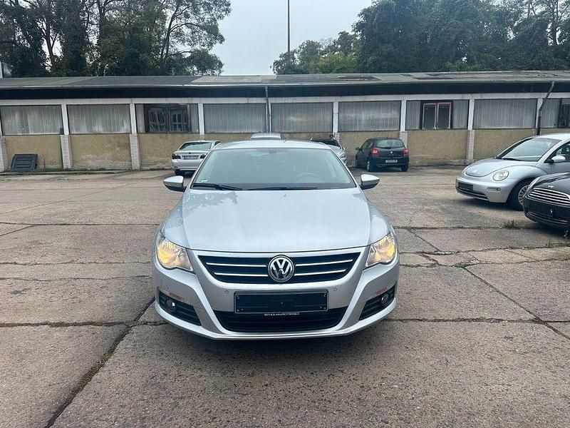 Silber Gebraucht 2011 VW CC Limousine | 6.500 € (Fairer Preis) - Bild 1/4