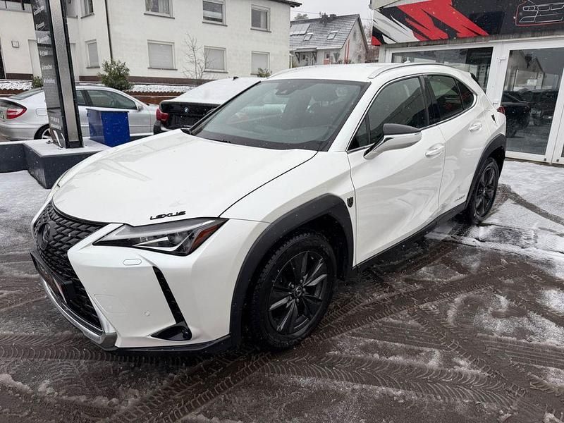 Gebraucht Lexus UX 250h 152 PS (111 kW) 2020 SUV