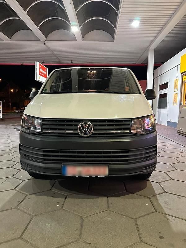 Second-hand VW Transporter 150 CP (110 kW) 2017 Alb Van