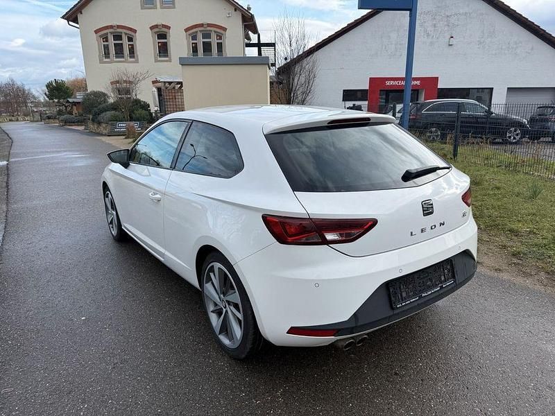 Gebraucht Seat Leon SC FR 184 PS (135 kW) 2015 Weiß Kleinwagen
