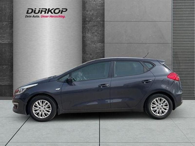 Gebraucht Kia Ceed 99 PS (72 kW) 2017 Grau Kleinwagen