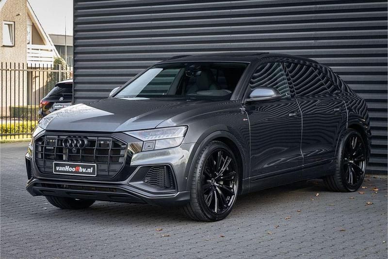 Gebraucht Audi Q8 Proline 462 PS (339 kW) 2023 Grau SUV