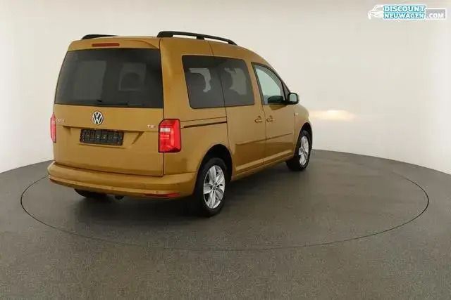 Sandstorm yellow metallic Gebraucht 2017 VW Caddy Comfortline Van / Kleinbus | 18.671 € (Guter Preis) - Bild 1/4