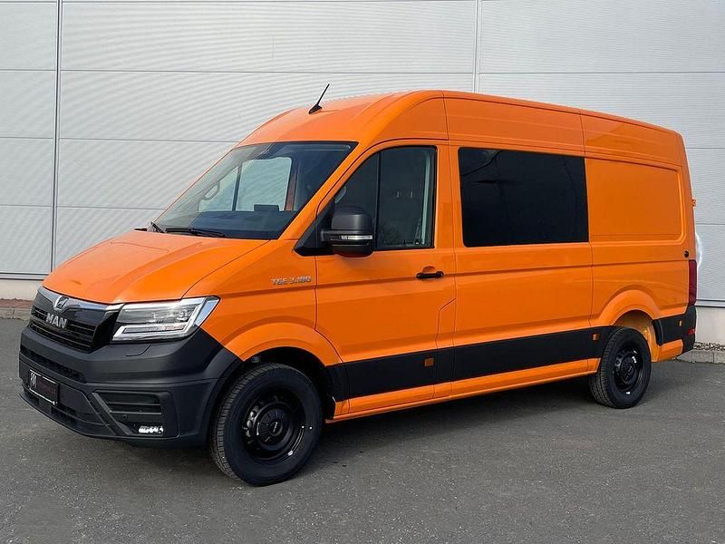 Neu MAN TGE 177 PS (130 kW) 2026 Orange Van