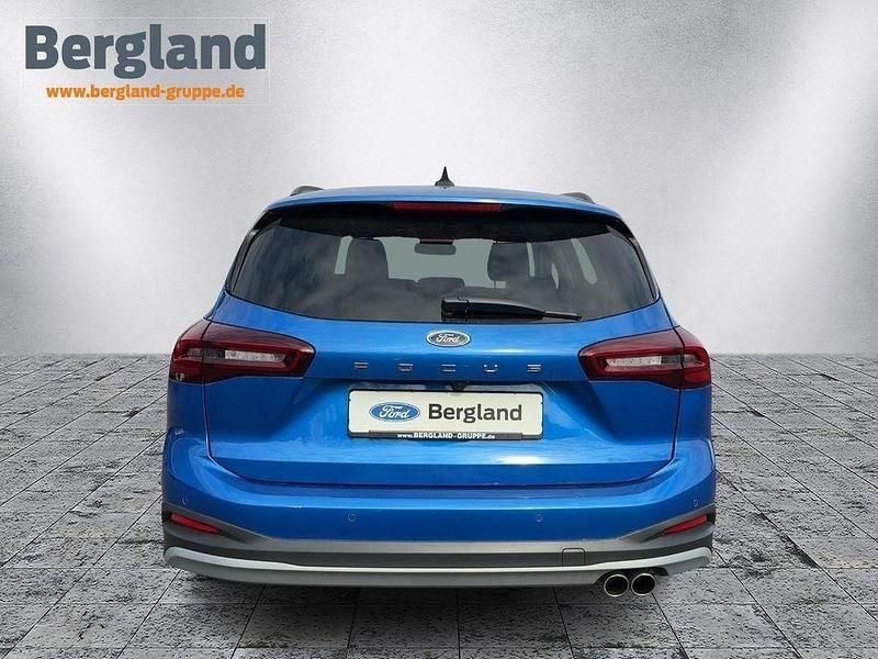 Gebraucht Ford Focus Active X 155 PS (114 kW) 2024 Desert island blue metallic blau Kombi