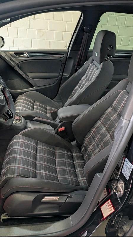 Gebraucht VW Golf VI Edition 235 PS (172 kW) 2012 Schwarz Kleinwagen