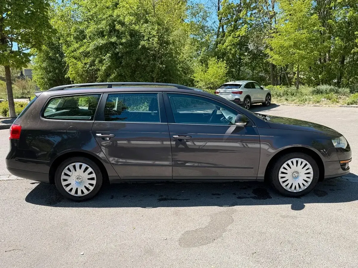 Second-hand VW Passat 140 CP (102 kW) 2009 Berlinǎ