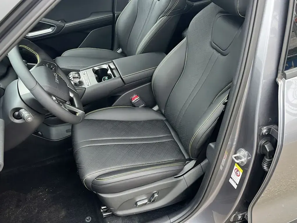 Neu BYD Atto 2 Boost 130 kW (177 PS) 2025 Grau SUV