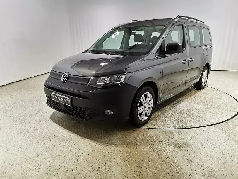 Usata VW Caddy 122 CV (89 kW) 2022 Grigio Monovolume