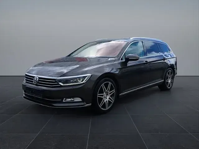 Gebraucht VW Passat Highline 190 PS (139 kW) 2015 Braunmet. (metallic) Kombi