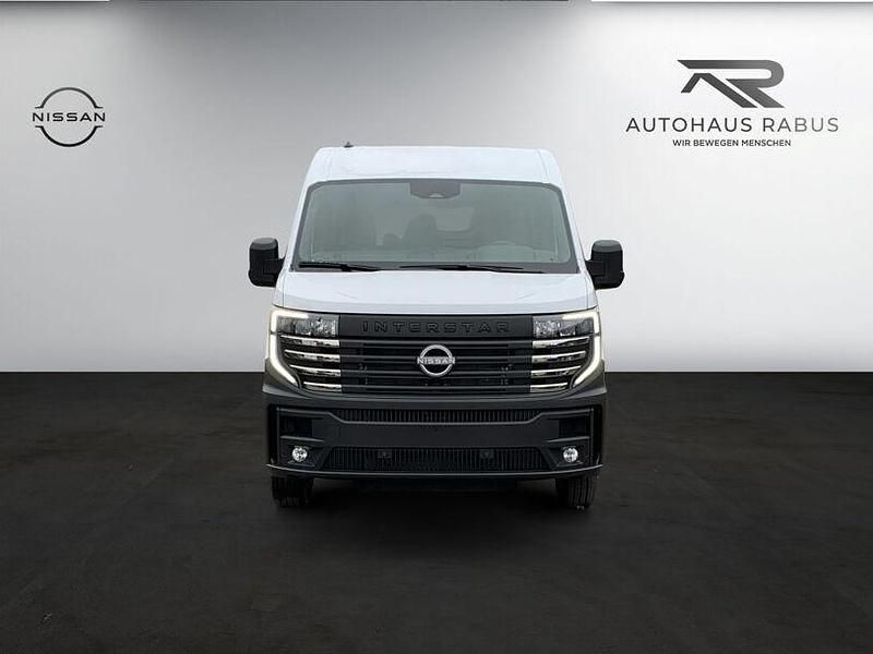 Gebraucht Nissan Interstar 149 PS (109 kW) 2024 Weiss Van