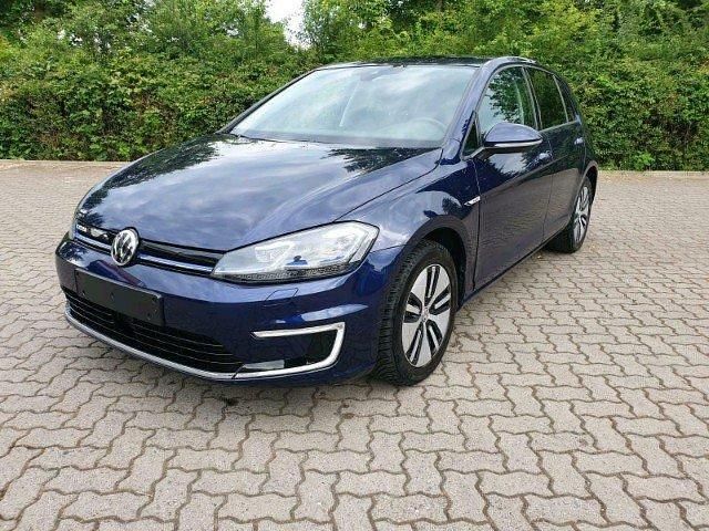 Blau Gebraucht 2018 VW e-Golf Kleinwagen | 12.000 € (Superpreis) - Bild 1/4