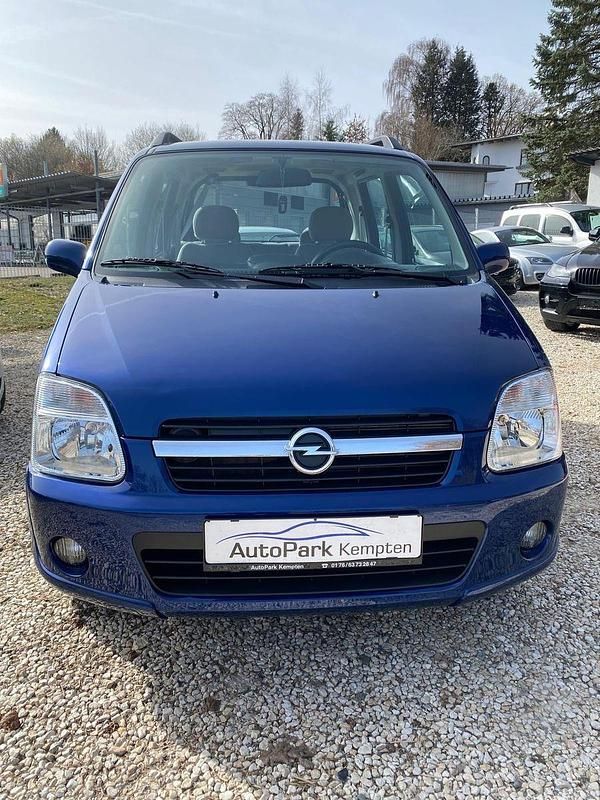 Gebraucht Opel Agila 60 PS (44 kW) 2006 Blau Kleinwagen