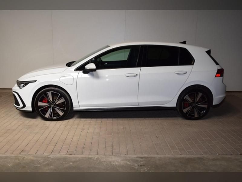 Gebraucht VW Golf VIII GTE 245 PS (180 kW) 2022 Pure white Limousine