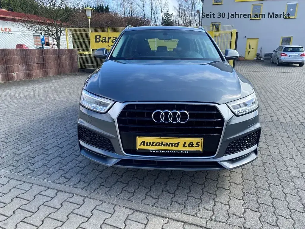 Gebraucht Audi Q3 Design 150 PS (110 kW) 2017 Grau SUV