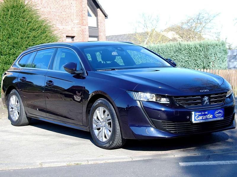 Dark blue/metalliclackierung Gebraucht 2021 Peugeot 508 Active Kombi | 16.500 € (Fairer Preis) - Bild 1/4