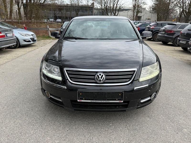 Usado VW Phaeton 232 HP (170 kW) 2008 Preto Sedan