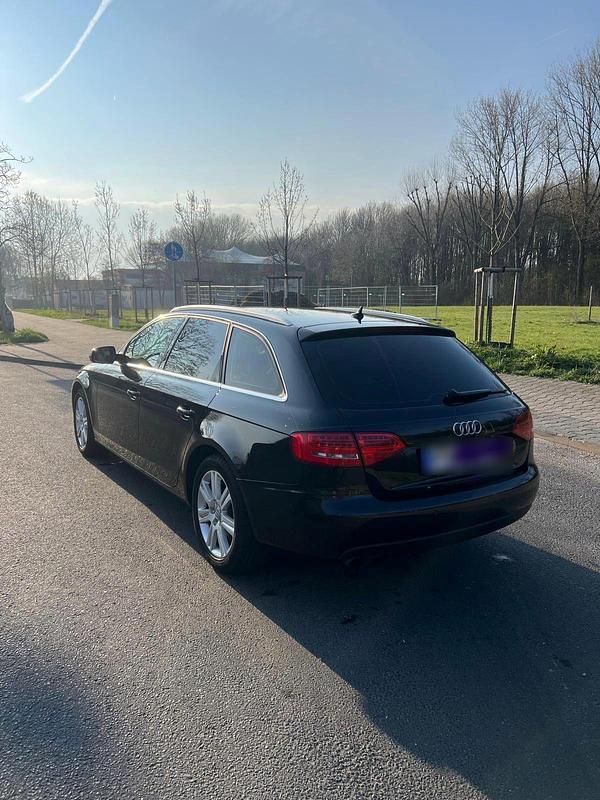 Gebraucht Audi A4 160 PS (117 kW) 2009 Schwarz Kombi