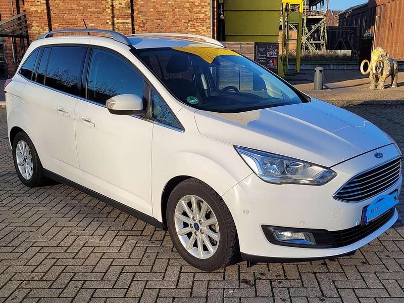 Gebraucht Ford Grand C-Max Titanium 150 PS (110 kW) 2017 Weiß Van / Kleinbus
