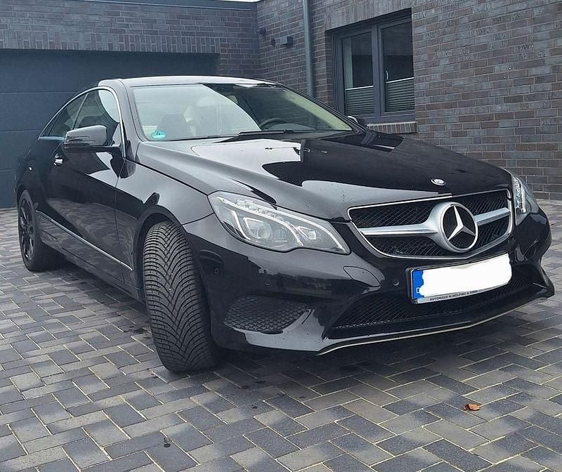 Second-hand Mercedes E350 252 CP (185 kW) 2014 Negru Coupe