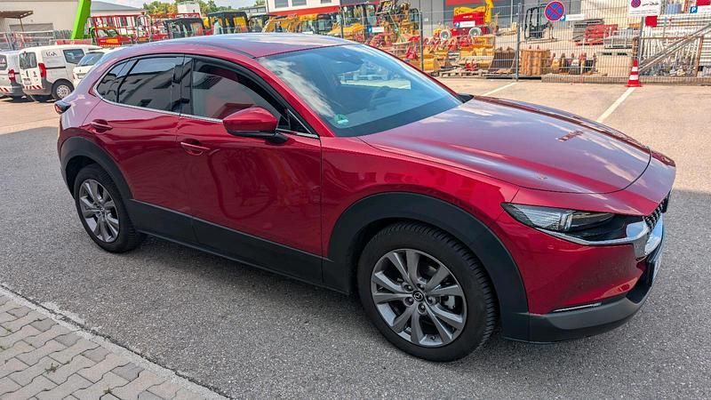 Rot Gebraucht 2022 Mazda CX-30 SUV | 23.000 € (Fairer Preis) - Bild 1/4