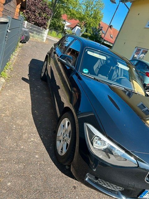 Schwarz Gebraucht 2012 BMW 114 Kleinwagen | 6.700 € (Guter Preis) - Bild 1/4