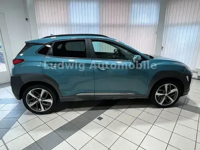 Gebraucht Hyundai Kona Premium 177 PS (130 kW) 2020 Blau SUV