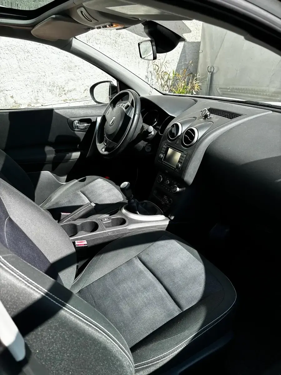 Gebraucht Nissan Qashqai 110 PS (80 kW) 2012 Weiß SUV