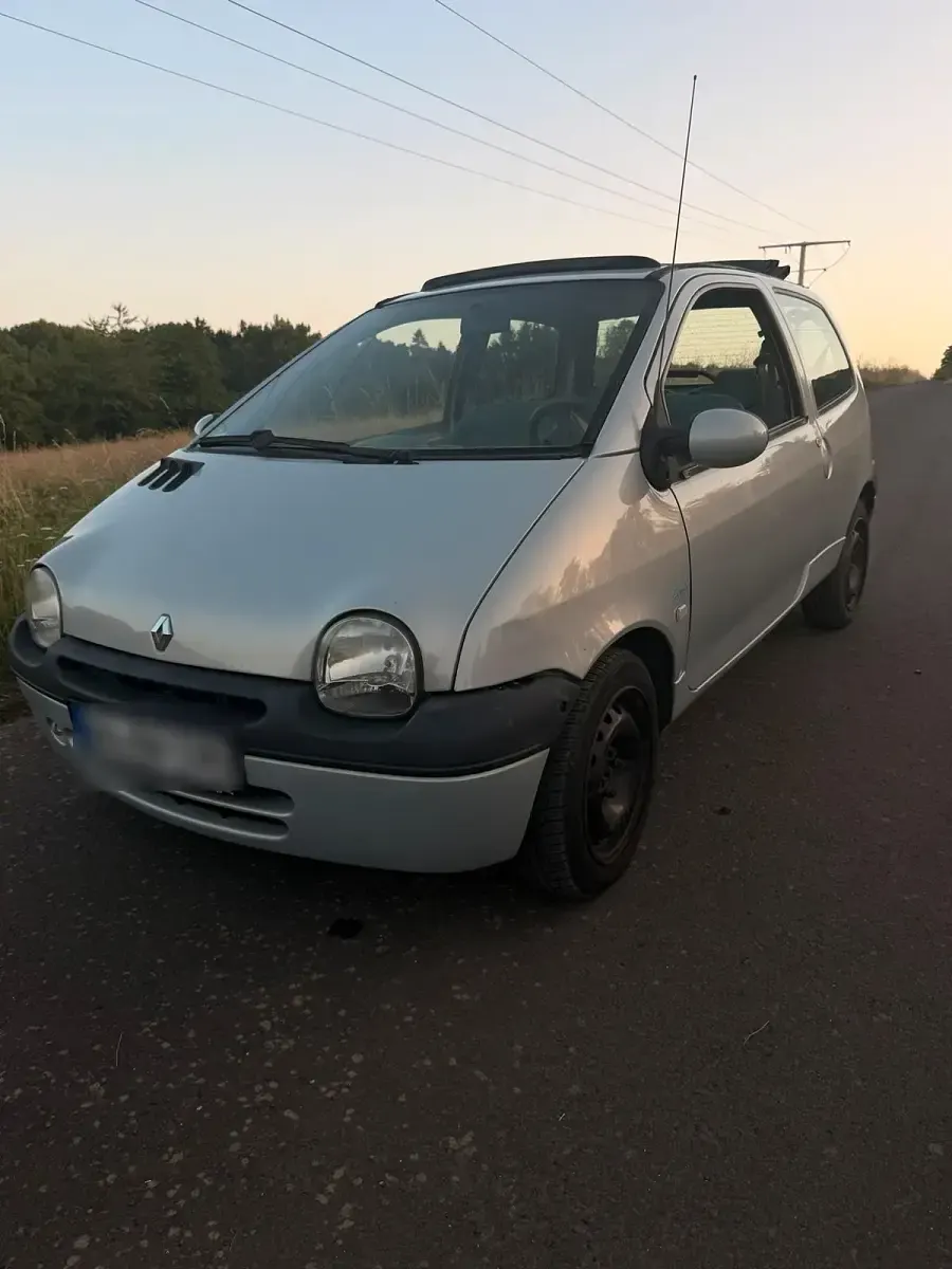 Gebraucht Renault Twingo 58 PS (42 kW) 2004 Silber Kleinwagen