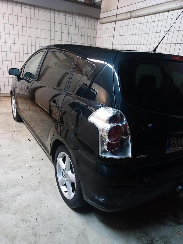 Schwarz Gebraucht 2006 Toyota Corolla Kombi | 3.000 € - Bild 1/4