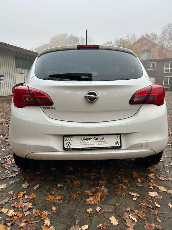 Gebraucht Opel Corsa Selection 70 PS (51 kW) 2016 Weiß Kleinwagen
