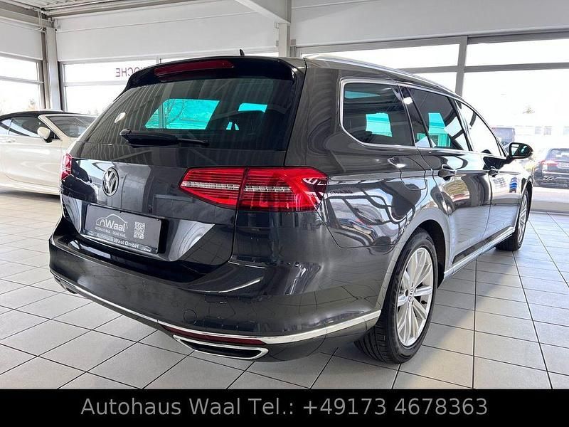 Gebraucht VW Passat Highline 195 PS (143 kW) 2019 Mangangrau metallic Kombi