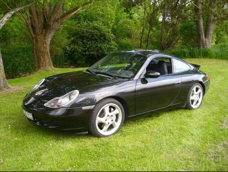 Schwarz Gebraucht 1999 Porsche 911 Carrera Coupé | 31.500 € - Bild 1/4