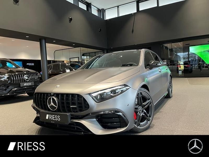 Grau Gebraucht 2025 Mercedes A45 AMG AMG Limousine | 69.950 € - Bild 1/4