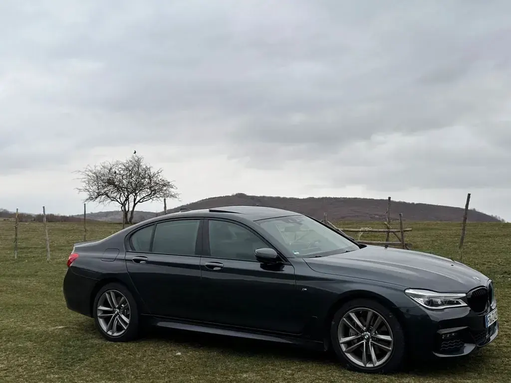 Gebraucht BMW 730 Performance 265 PS (194 kW) 2018 Schwarz Limousine