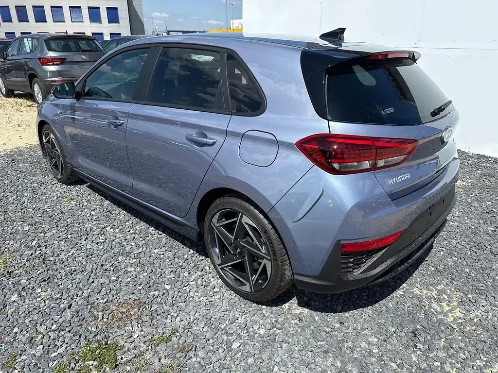 Neu Hyundai i30 N Line 150 PS (110 kW) 2026 Blau Limousine