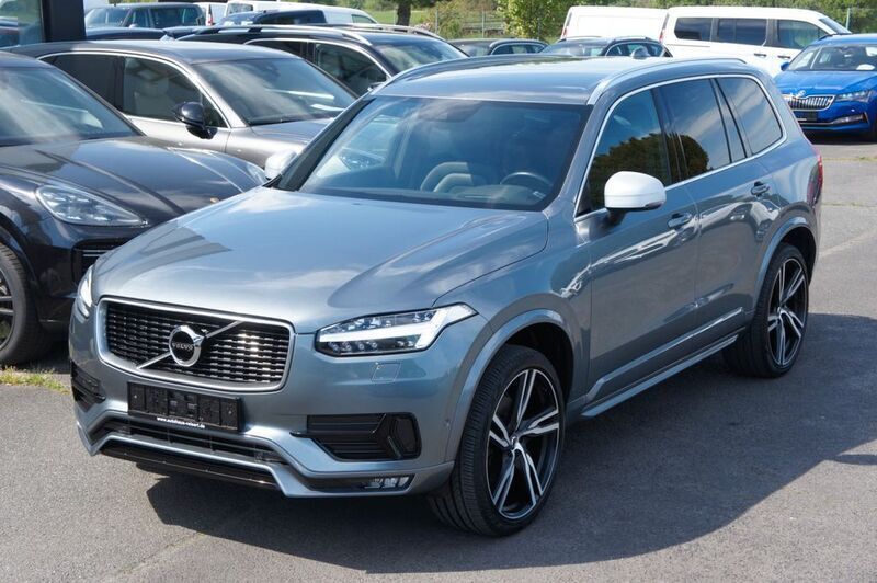 Grau Gebraucht 2019 Volvo XC90 R-Design SUV | 43.888 € (Fairer Preis) - Bild 1/4
