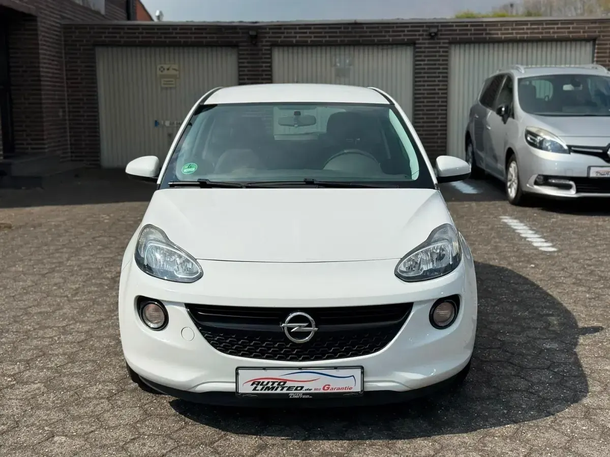 Gebraucht Opel Adam Basis 69 PS (50 kW) 2014 Weiß Kleinwagen