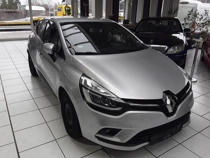 Silber Gebraucht 2018 Renault Clio IV Intens | 11.370 € (Fairer Preis) - Bild 1/4