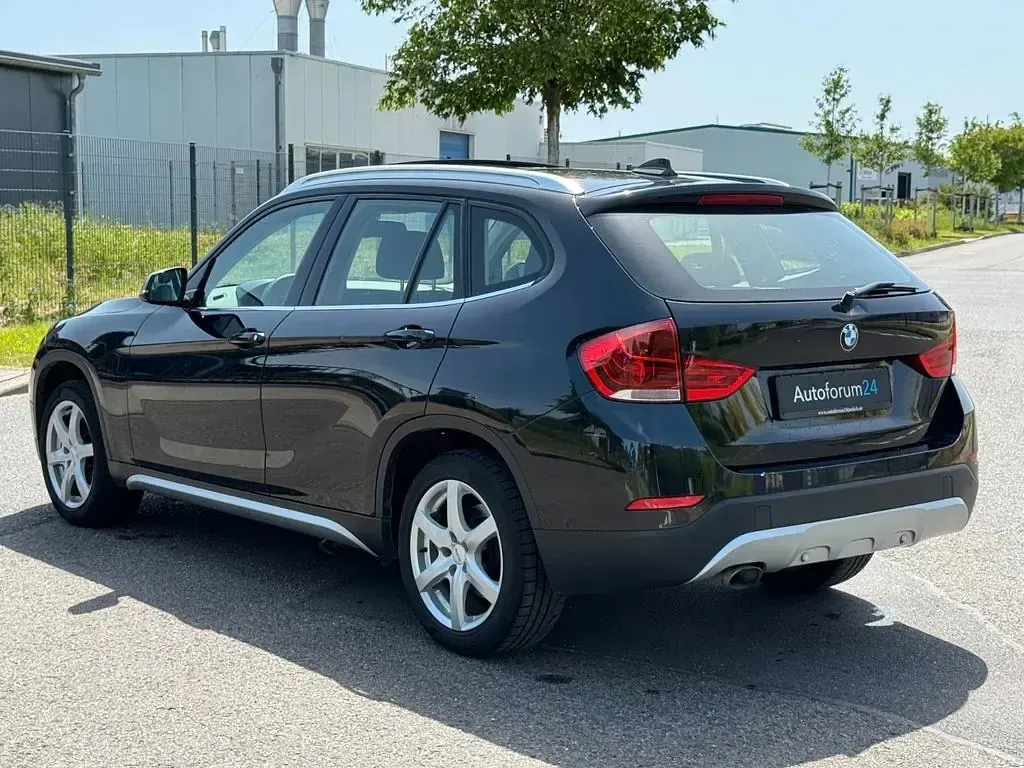 Usado BMW X1 xLine 143 CV (105 kW) 2012 Negro SUV