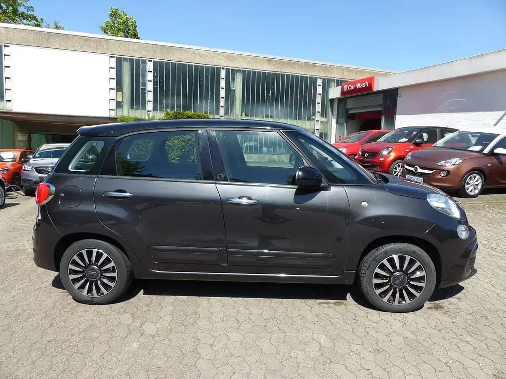 Gebraucht Fiat 500L 95 PS (69 kW) 2020 Schwarz Van / Kleinbus