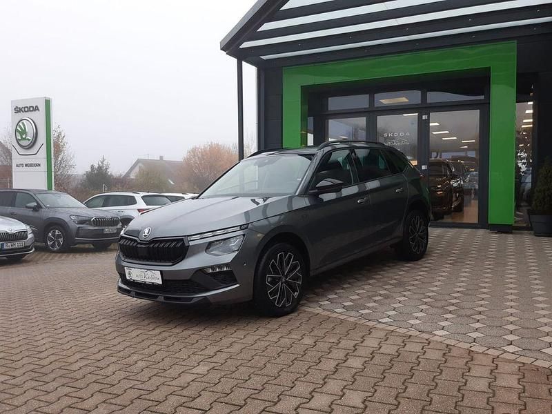 Grau Neu 2025 Skoda Kamiq Tour SUV | 36.900 € - Bild 1/4