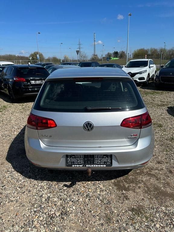 Gebraucht VW Golf VII Highline 140 PS (102 kW) 2013 Silber Limousine