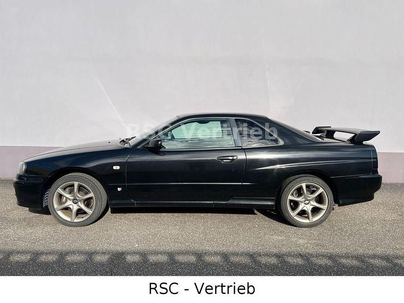 Gebraucht Nissan Skyline 200 PS (147 kW) 2000 Schwarz Coupé