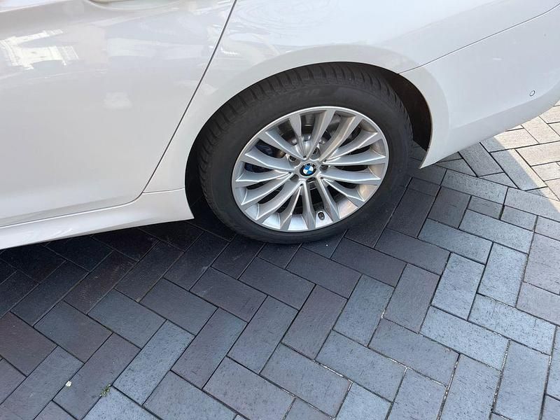 Gebraucht BMW 530 Performance 265 PS (194 kW) 2019 Weiß Kombi