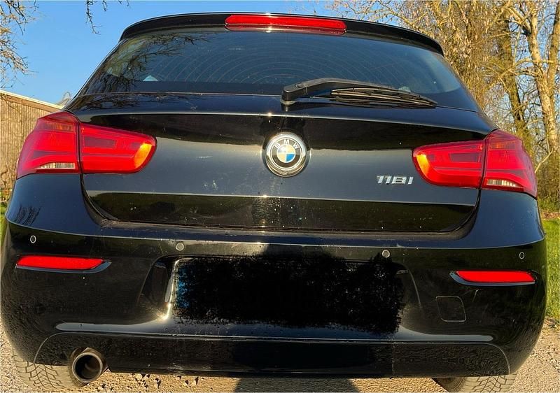Gebraucht BMW 118 136 PS (100 kW) 2018 Schwarz Kleinwagen
