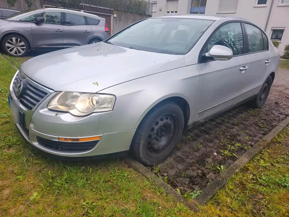 Second-hand VW Passat 200 CP (147 kW) 2006 Berlinǎ