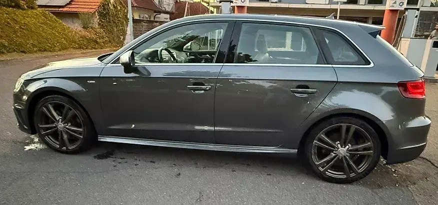 Gebraucht Audi A3 S-Line 184 PS (135 kW) 2016 Grau Kombi